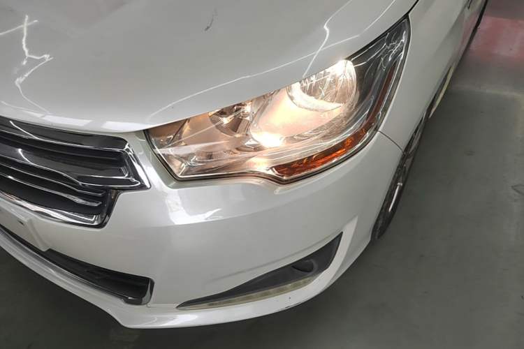 Used Citroen C4L 2014 1.8L Intelligent Drive Manual Version – Dynamic Edition Left Front Headlight