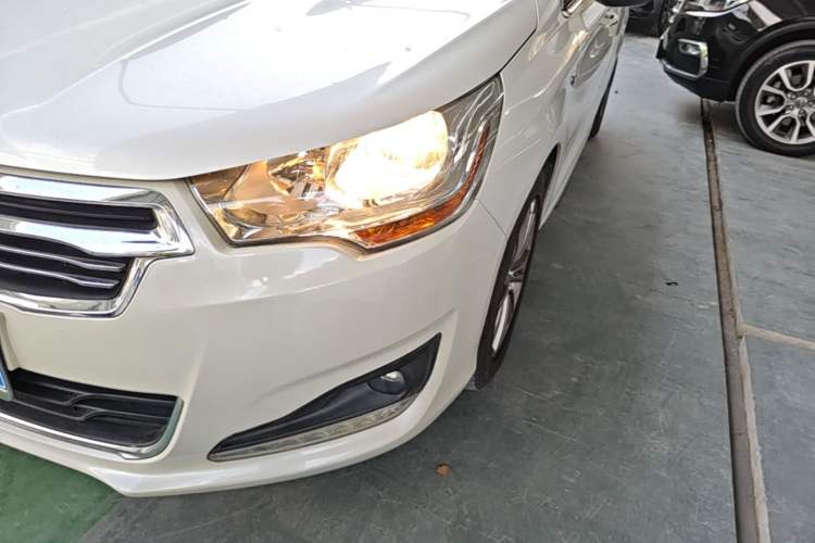 Used Citroen C4L 2014 1.8L Intelligent Drive Automatic Dynamic Model Left Front Headlight