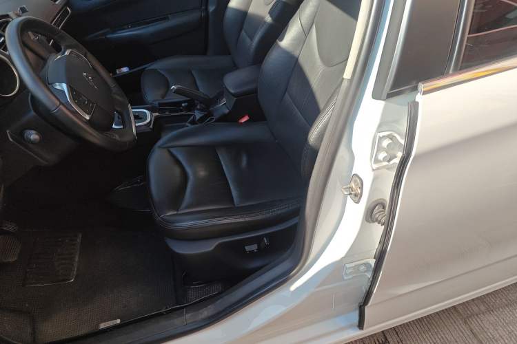 Used Citroen C4L 2014 1.6THP Intelligent Drive Automatic Dynamic Model Left Front Seat