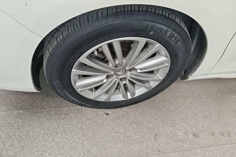 Used Citroen C4L 2014 1.8L Intelligent Drive Automatic Enjoyment Model Left Front Wheel Hub