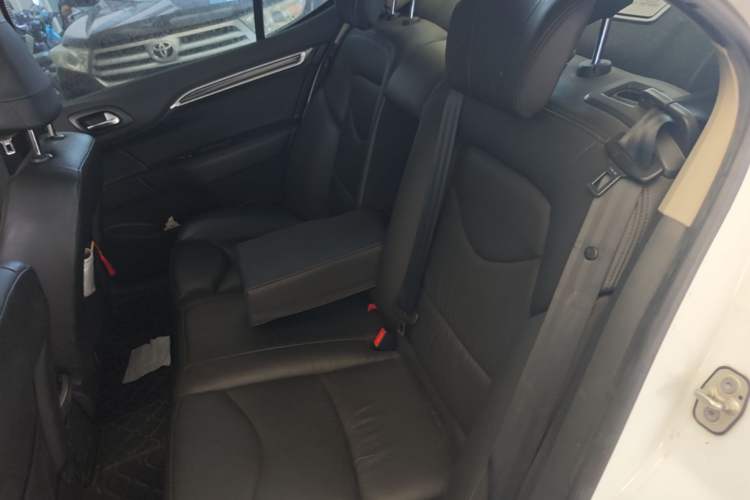 Used Citroen C4L 2014 1.8L Intelligent Drive Manual Version – Dynamic Edition Left Rear Seat