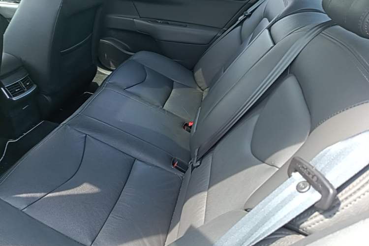 Used Citroen C4L 2014 1.6THP Intelligent Drive Automatic Dynamic Model Left Rear Seat