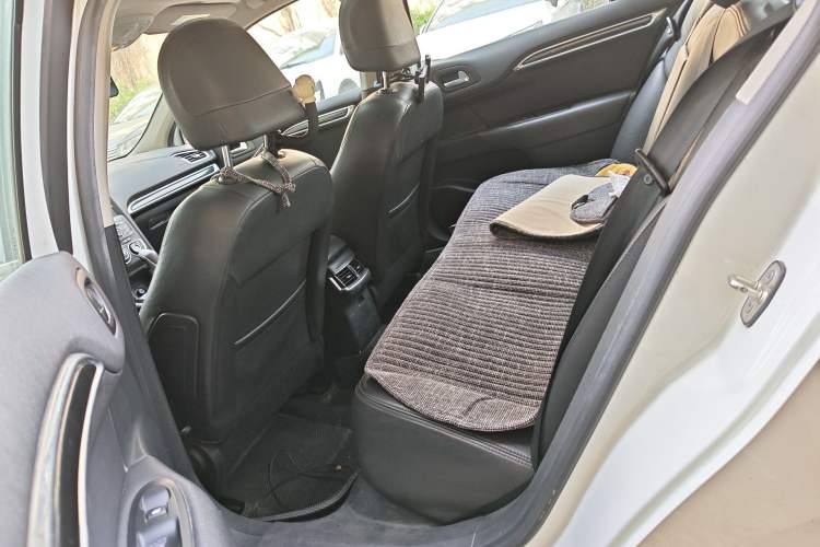 Used Citroen C4L 2014 1.8L Intelligent Drive Automatic Dynamic Model Left Rear Seat