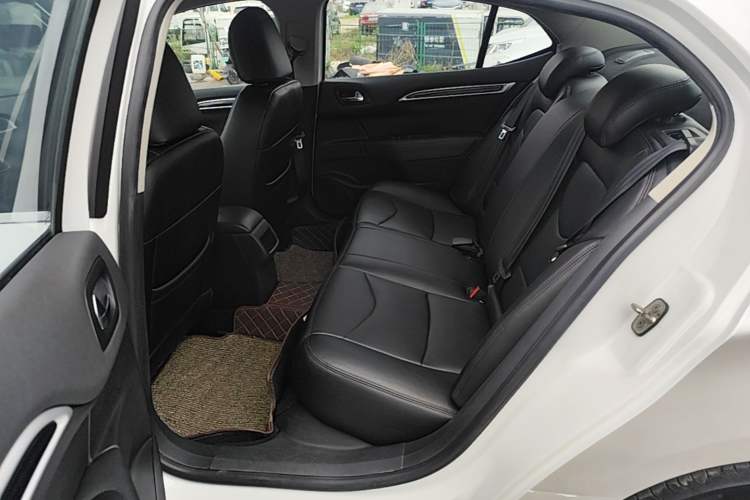 Used Citroen C4L 2014 1.8L Intelligent Drive Manual Enjoyment Model Left Rear Seat