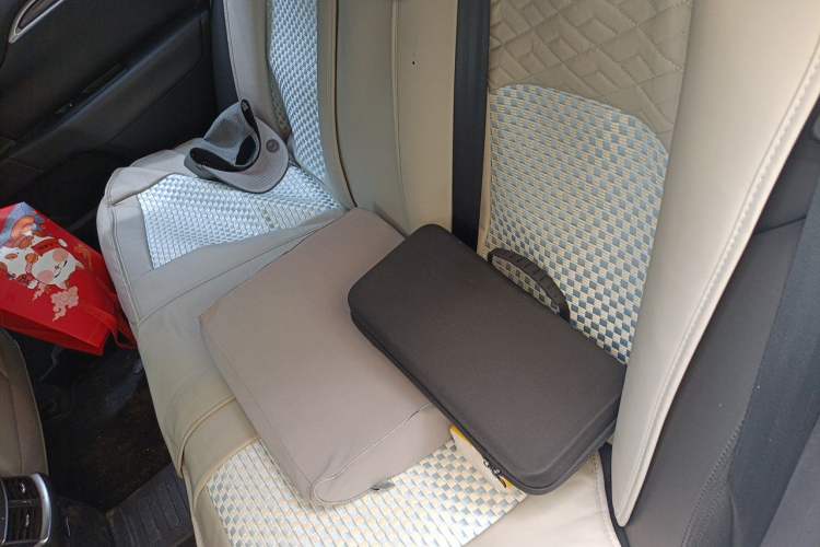 Used Citroen C4L 2014 1.6THP Intelligent Drive Automatic Dynamic Model Left Rear Seat