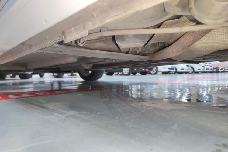 Used Citroen C4L 2014 1.6THP Intelligent Drive Automatic Dynamic Model Left Side Sill