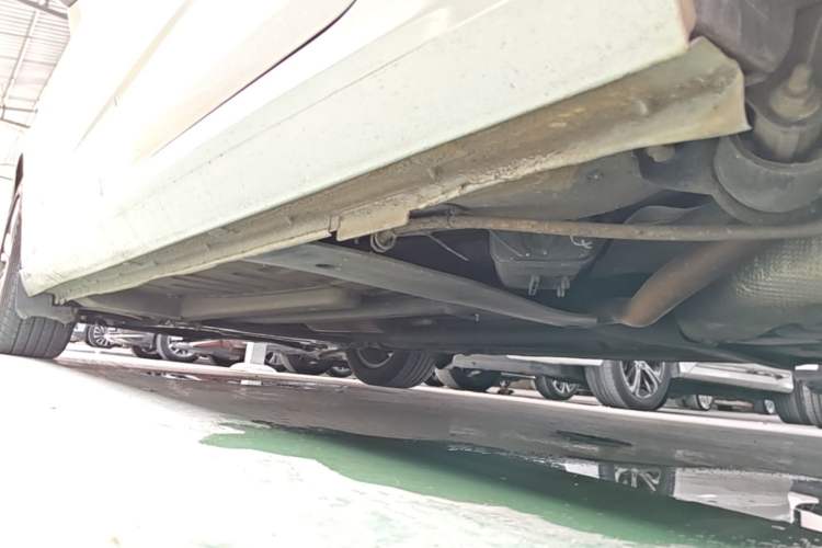 Used Citroen C4L 2014 1.8L Intelligent Drive Automatic Dynamic Model Left Side Sill