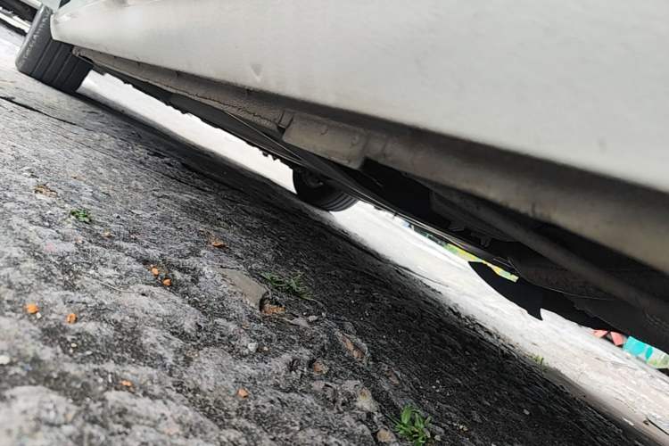 Used Citroen C4L 2014 1.8L Intelligent Drive Manual Enjoyment Model Left Side Sill