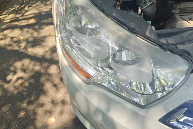 Used Citroen C4L 2014 1.8L Intelligent Drive Automatic Dynamic Model Right Front Headlight