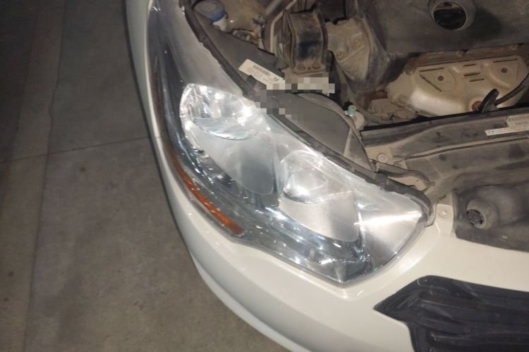 Used Citroen C4L 2014 1.8L Intelligent Drive Automatic Dynamic Model Right Front Headlight