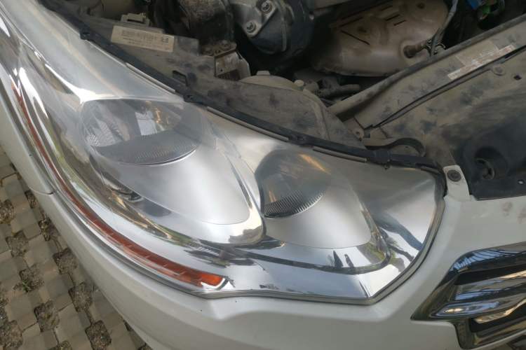 Used Citroen C4L 2014 1.8L Intelligent Drive Manual Enjoyment Model Right Front Headlight