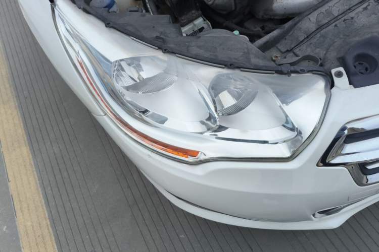 Used Citroen C4L 2014 1.8L Intelligent Drive Manual Enjoyment Model Right Front Headlight