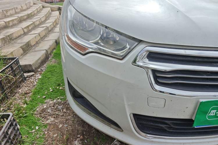 Used Citroen C4L 2014 1.8L Intelligent Drive Manual Version – Dynamic Edition Right Front Headlight