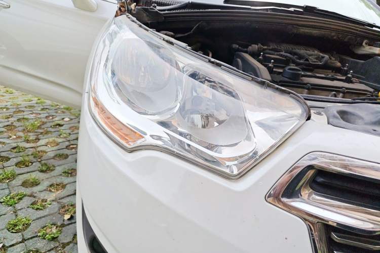 Used Citroen C4L 2014 1.8L Intelligent Drive Automatic Dynamic Model Right Front Headlight