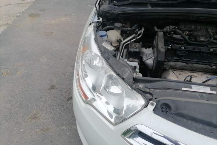 Used Citroen C4L 2014 1.8L Intelligent Drive Automatic Dynamic Model Right Front Headlight