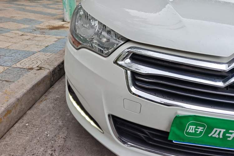 Used Citroen C4L 2014 1.6THP Intelligent Drive Automatic Dynamic Model Right Front Headlight