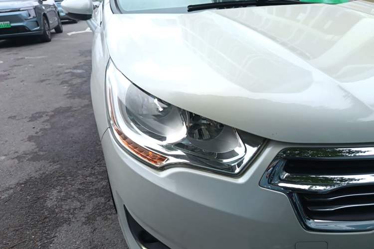 Used Citroen C4L 2014 1.8L Intelligent Drive Automatic Dynamic Model Right Front Headlight
