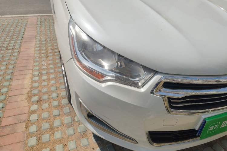 Used Citroen C4L 2014 1.6THP Intelligent Drive Automatic Dynamic Model Right Front Headlight