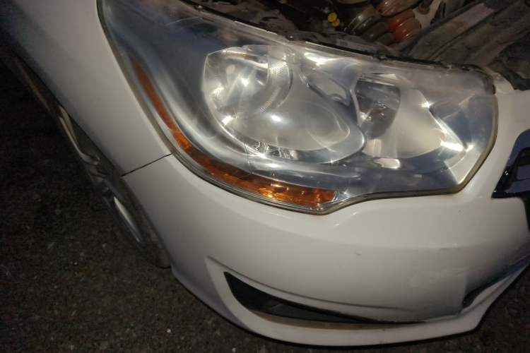Used Citroen C4L 2014 1.6THP Intelligent Drive Automatic Dynamic Model Right Front Headlight