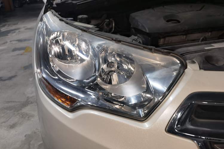 Used Citroen C4L 2014 1.8L Intelligent Drive Automatic Enjoyment Model Right Front Headlight