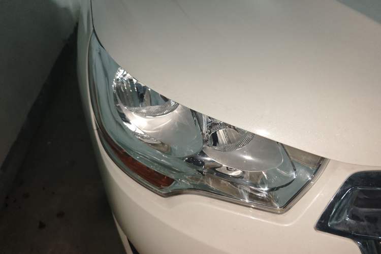 Used Citroen C4L 2014 1.8L Intelligent Drive Automatic Enjoyment Model Right Front Headlight