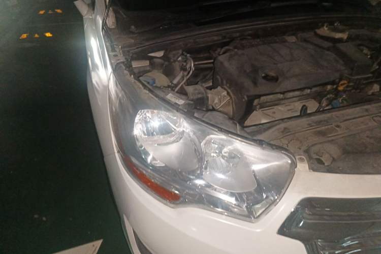 Used Citroen C4L 2014 1.8L Intelligent Drive Automatic Dynamic Model Right Front Headlight