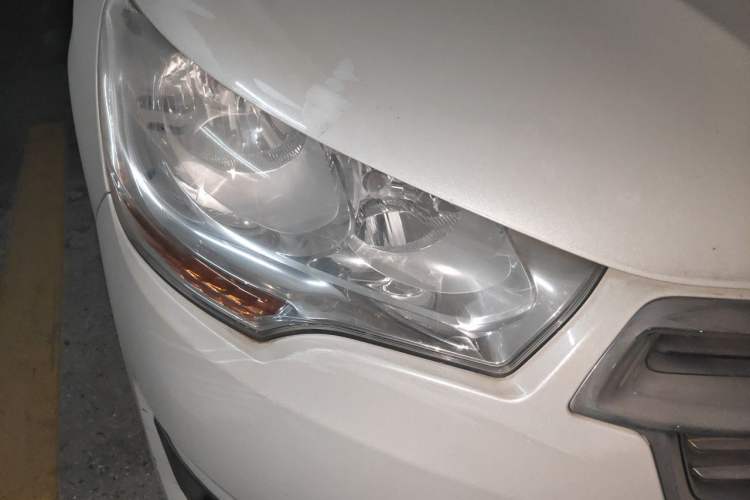 Used Citroen C4L 2014 1.8L Intelligent Drive Automatic Dynamic Model Right Front Headlight