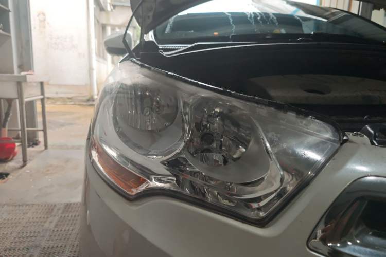Used Citroen C4L 2014 1.8L Intelligent Drive Automatic Enjoyment Model Right Front Headlight