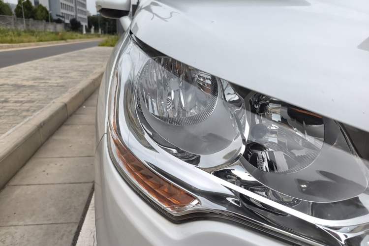 Used Citroen C4L 2014 1.8L Intelligent Drive Automatic Dynamic Model Right Front Headlight