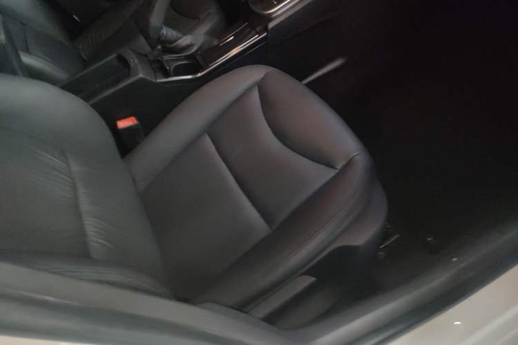Used Citroen C4L 2014 1.8L Intelligent Drive Automatic Dynamic Model Right Front Seat
