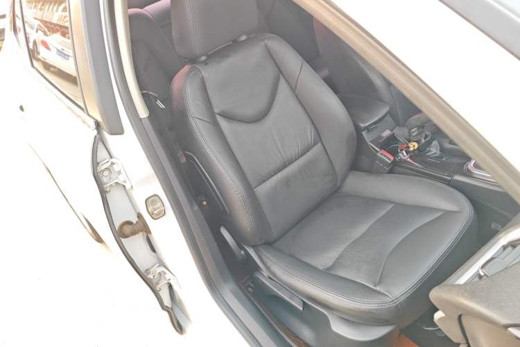 Used Citroen C4L 2014 1.6THP Intelligent Drive Automatic Dynamic Model Right Front Seat