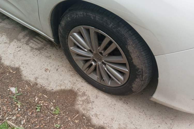 Used Citroen C4L 2014 1.8L Intelligent Drive Automatic Enjoyment Model Right Front Wheel Hub