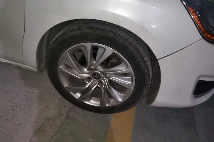 Used Citroen C4L 2014 1.6THP Intelligent Drive Automatic Dynamic Model Right Front Wheel Hub