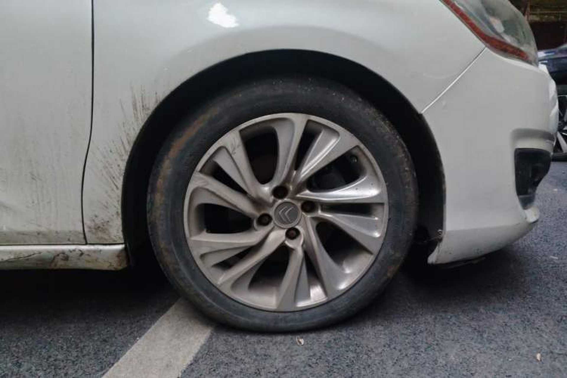 Used Citroen C4L 2014 1.6THP Intelligent Drive Automatic Dynamic Model Right Front Wheel Hub
