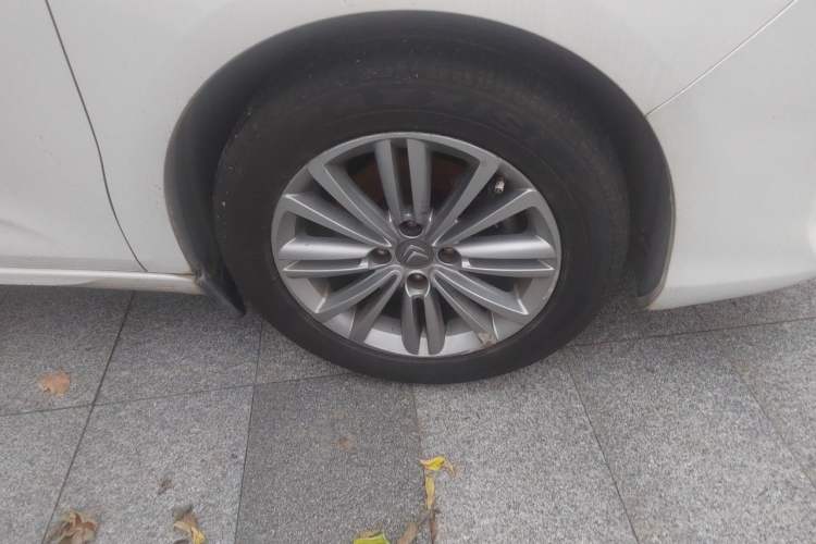Used Citroen C4L 2014 1.8L Intelligent Drive Automatic Enjoyment Model Right Front Wheel Hub