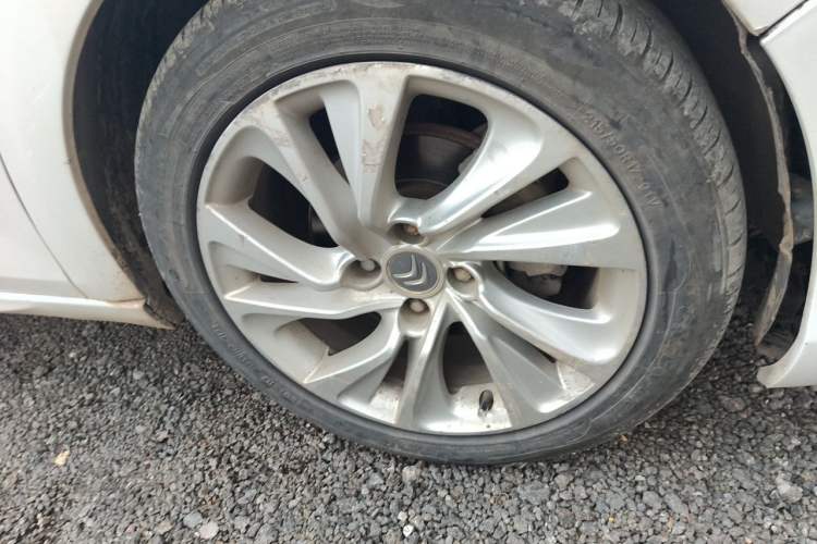 Used Citroen C4L 2014 1.6THP Intelligent Drive Automatic Dynamic Model Right Front Wheel Hub