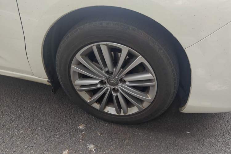 Used Citroen C4L 2014 1.8L Intelligent Drive Automatic Enjoyment Model Right Front Wheel Hub