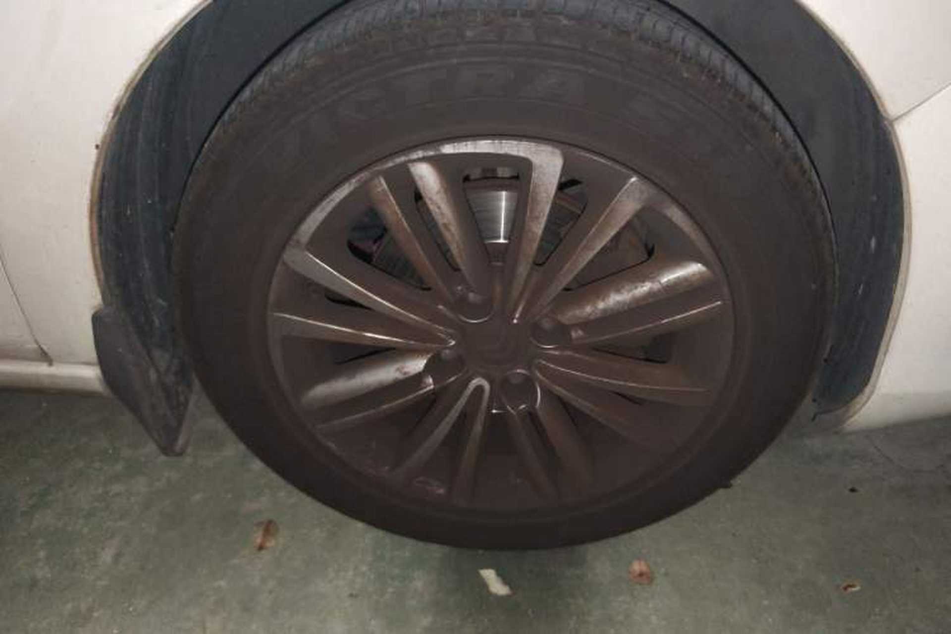 Used Citroen C4L 2014 1.8L Intelligent Drive Automatic Enjoyment Model Right Front Wheel Hub