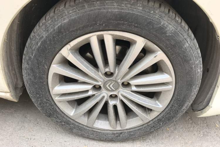 Used Citroen C4L 2014 1.8L Intelligent Drive Automatic Enjoyment Model Right Front Wheel Hub