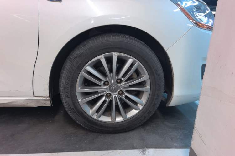 Used Citroen C4L 2014 1.8L Intelligent Drive Manual Enjoyment Model Right Front Wheel Hub
