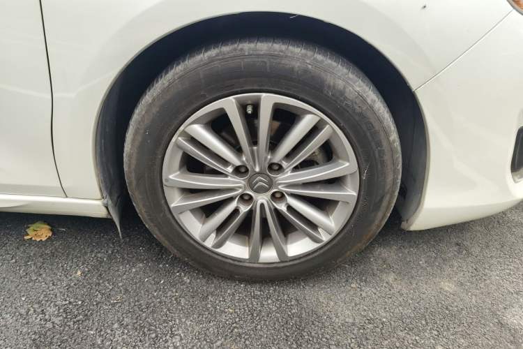 Used Citroen C4L 2014 1.8L Intelligent Drive Automatic Enjoyment Model Right Front Wheel Hub
