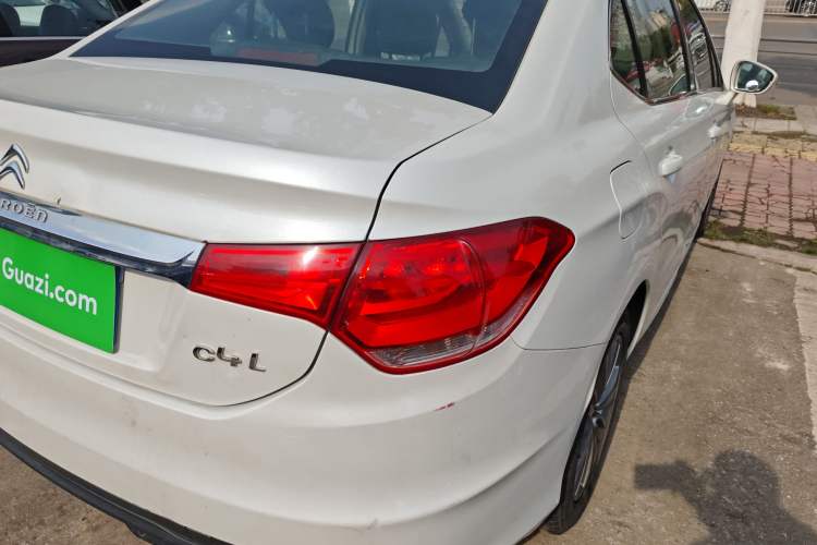 Used Citroen C4L 2014 1.8L Intelligent Drive Manual Enjoyment Model Right Rear Taillight