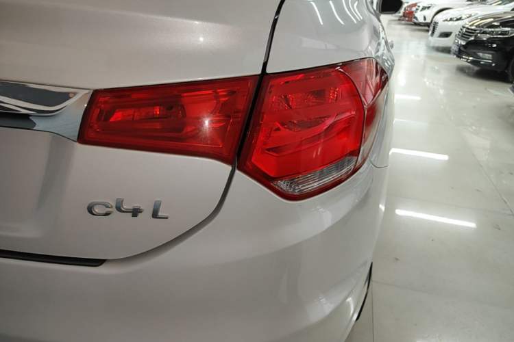 Used Citroen C4L 2014 1.6THP Intelligent Drive Automatic Dynamic Model Right Rear Taillight