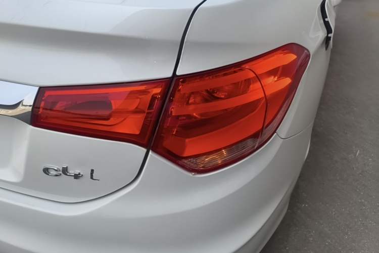 Used Citroen C4L 2014 1.8L Intelligent Drive Automatic Dynamic Model Right Rear Taillight