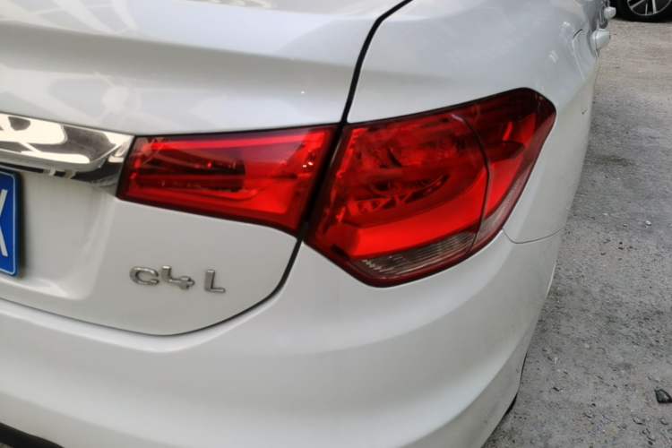Used Citroen C4L 2014 1.8L Intelligent Drive Manual Version – Dynamic Edition Right Rear Taillight