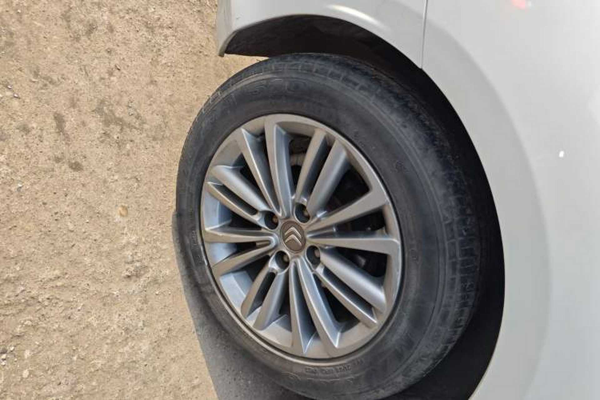 Used Citroen C4L 2014 1.8L Intelligent Drive Manual Enjoyment Model Right Rear Wheel Hub