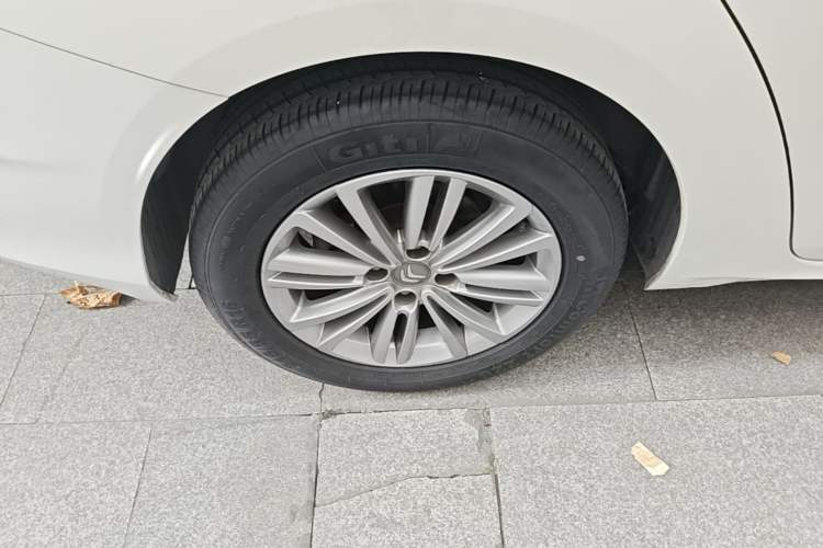 Used Citroen C4L 2014 1.8L Intelligent Drive Automatic Enjoyment Model Right Rear Wheel Hub