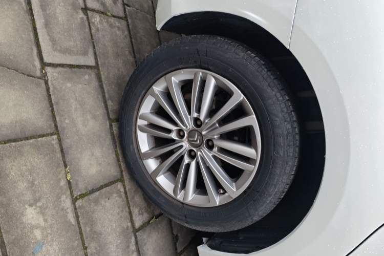 Used Citroen C4L 2014 1.8L Intelligent Drive Automatic Dynamic Model Right Rear Wheel Hub