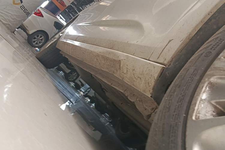 Used Citroen C4L 2014 1.6THP Intelligent Drive Automatic Dynamic Model Right Side Sill