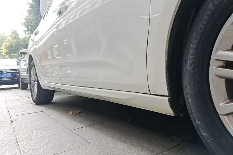 Used Citroen C4L 2014 1.8L Intelligent Drive Automatic Enjoyment Model Right Side Sill
